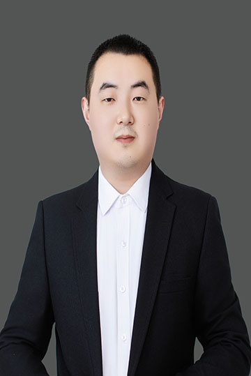 谭军照片